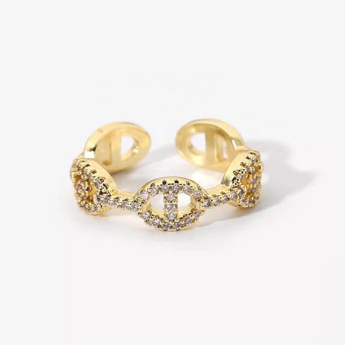 Leya Chain Ring